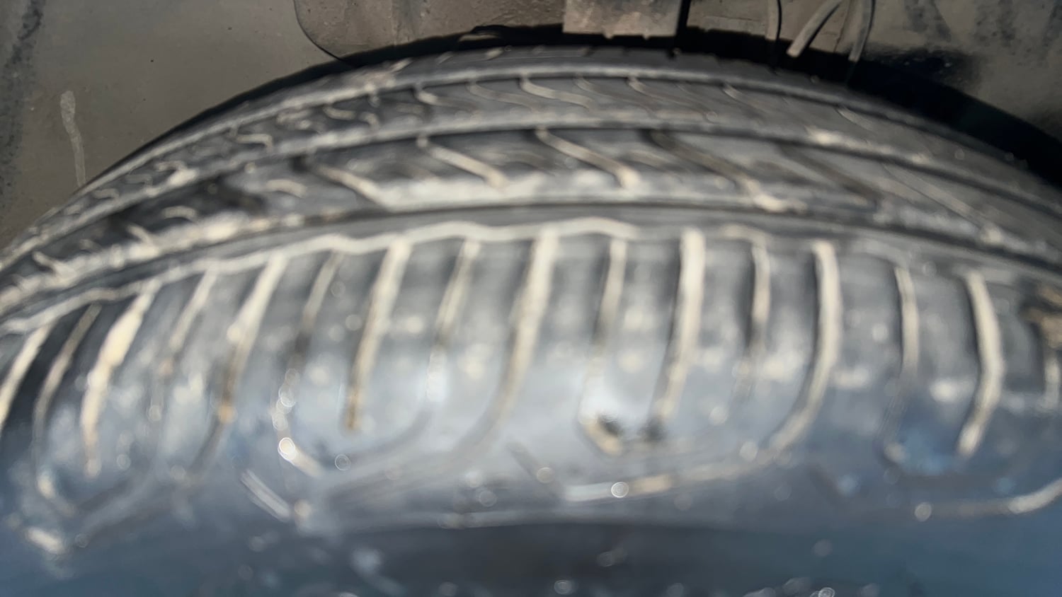 Used 2022 Tata Tiago XZ Plus CNG Cng Manual tyres RIGHT FRONT TYRE TREAD VIEW