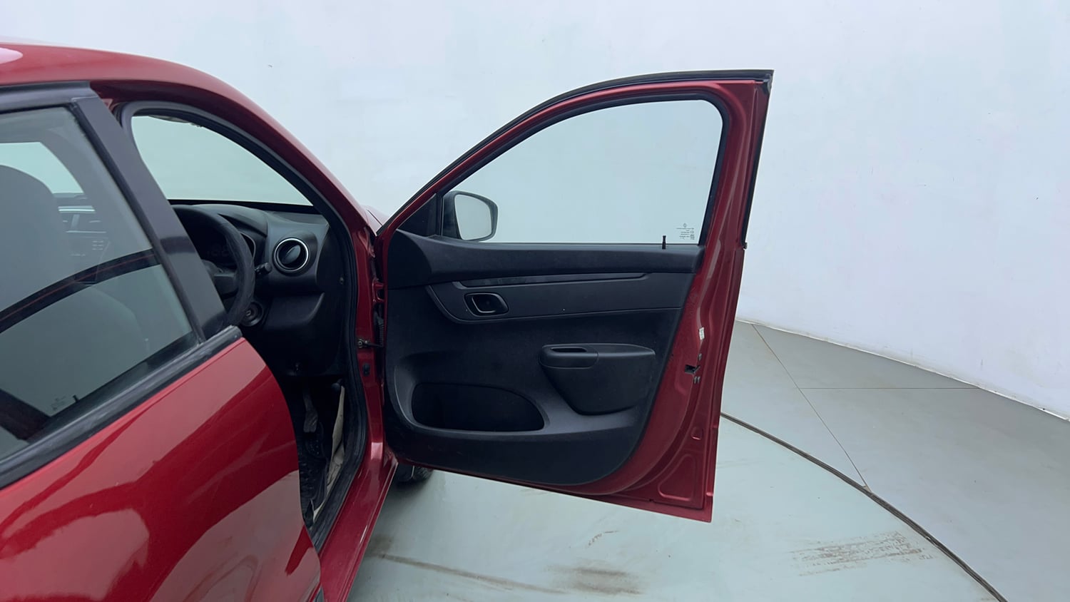 Used 2019 Renault Kwid RXL Petrol Manual interior RIGHT FRONT DOOR OPEN VIEW