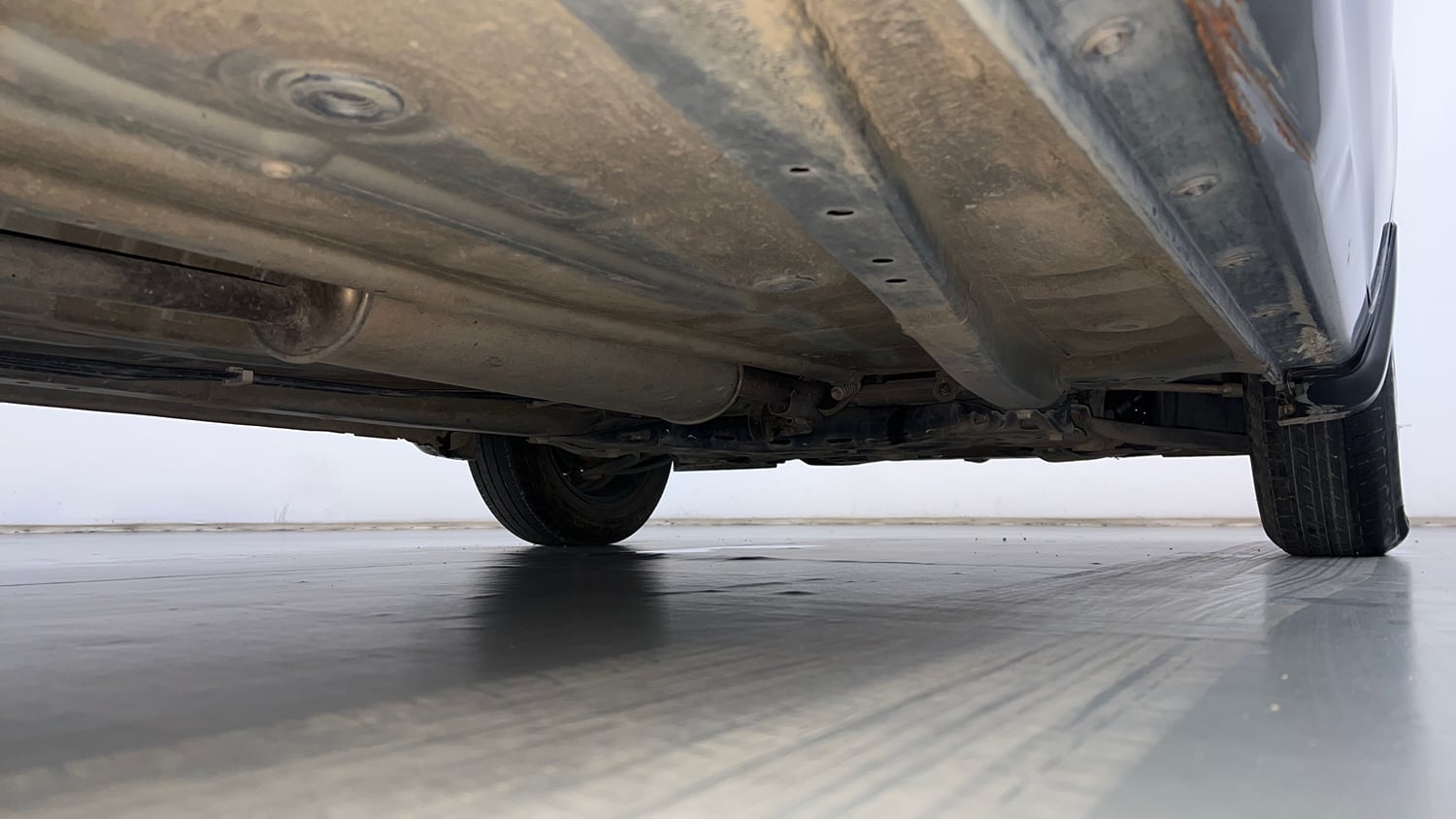 Used 2022 Maruti Suzuki Celerio ZXi Petrol Manual extra REAR RIGHT UNDERBODY VIEW