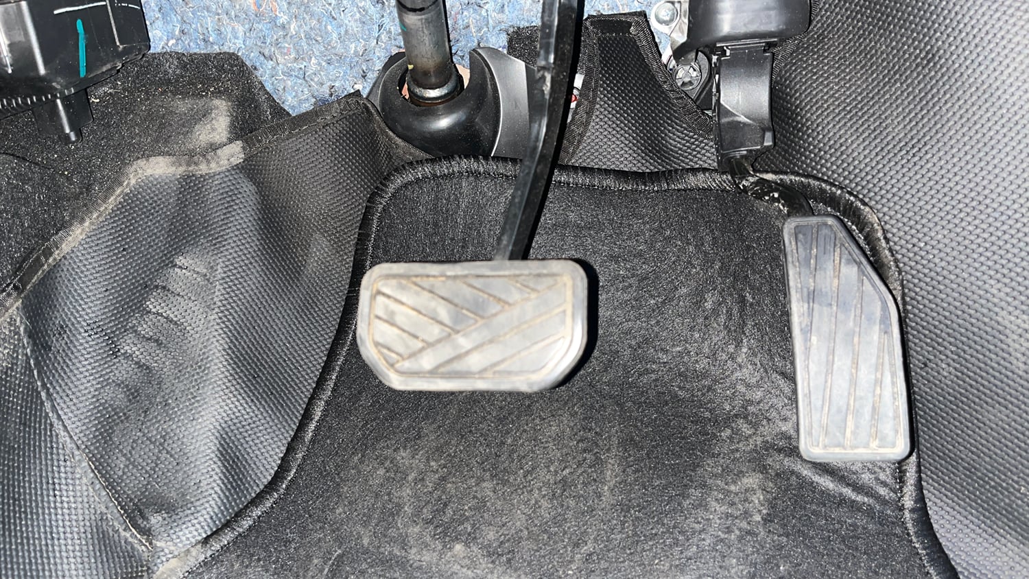 Used 2026 Maruti Suzuki Wagon R VXI 1.0 AGS Petrol Automatic interior PEDALS VIEW