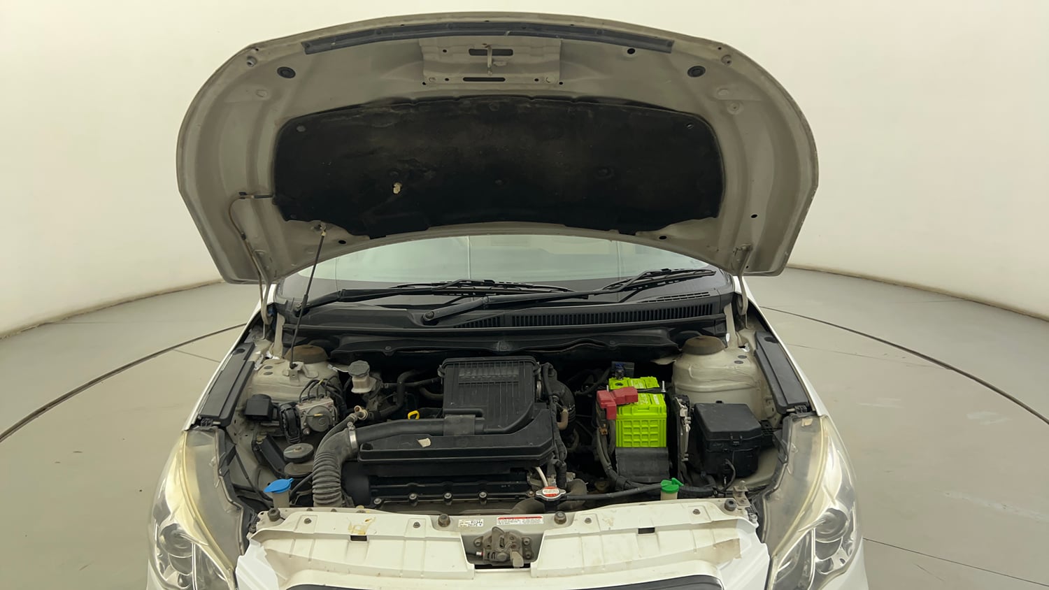 Used 2016 Maruti Suzuki Ciaz VXi+ Petrol Manual engine ENGINE & BONNET OPEN FRONT VIEW