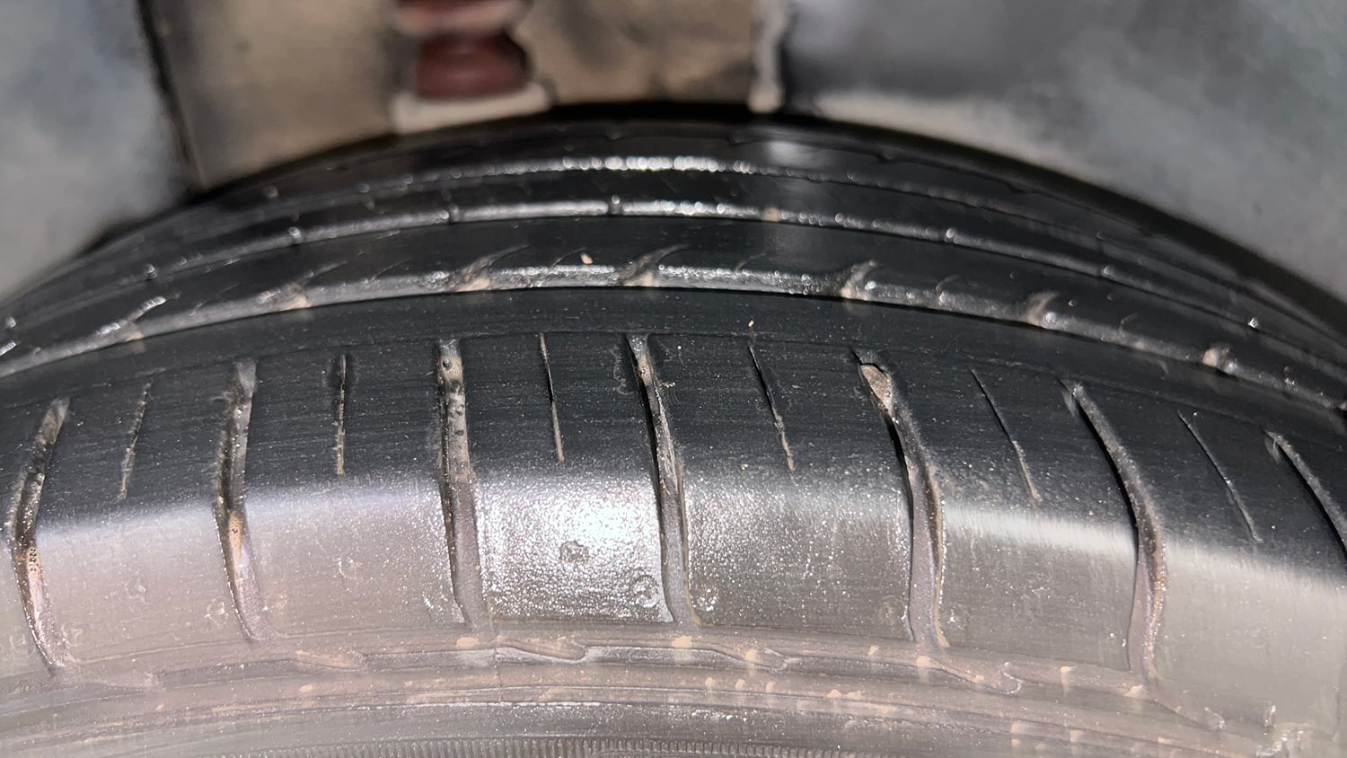 Used 2020 Kia Seltos GTX Plus 1.4 Petrol Manual tyres RIGHT REAR TYRE TREAD VIEW