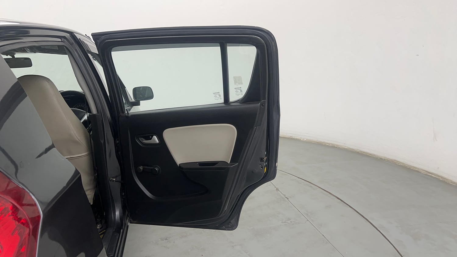 Used 2019 Maruti Suzuki Alto 800 LXi CNG Cng Manual interior RIGHT REAR DOOR OPEN VIEW