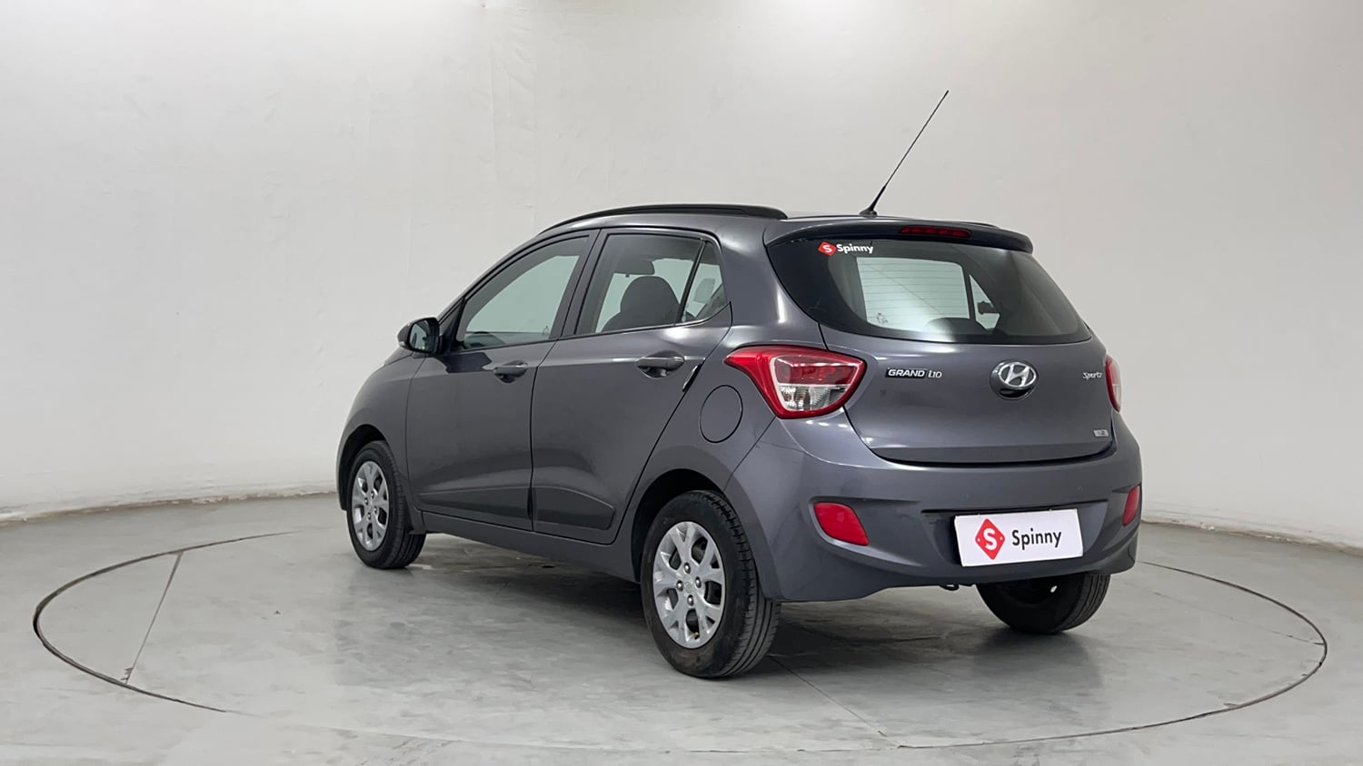 Used 2016 Hyundai Grand i10 Sportz 1.2 Kappa VTVT Petrol Manual exterior LEFT REAR CORNER VIEW