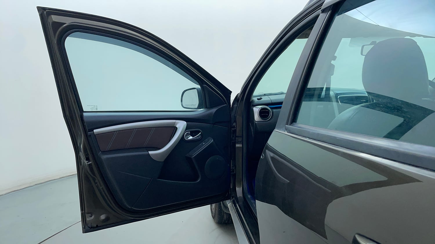 Used 2021 Renault Duster RXZ 1.5 Petrol MT Petrol Manual interior LEFT FRONT DOOR OPEN VIEW