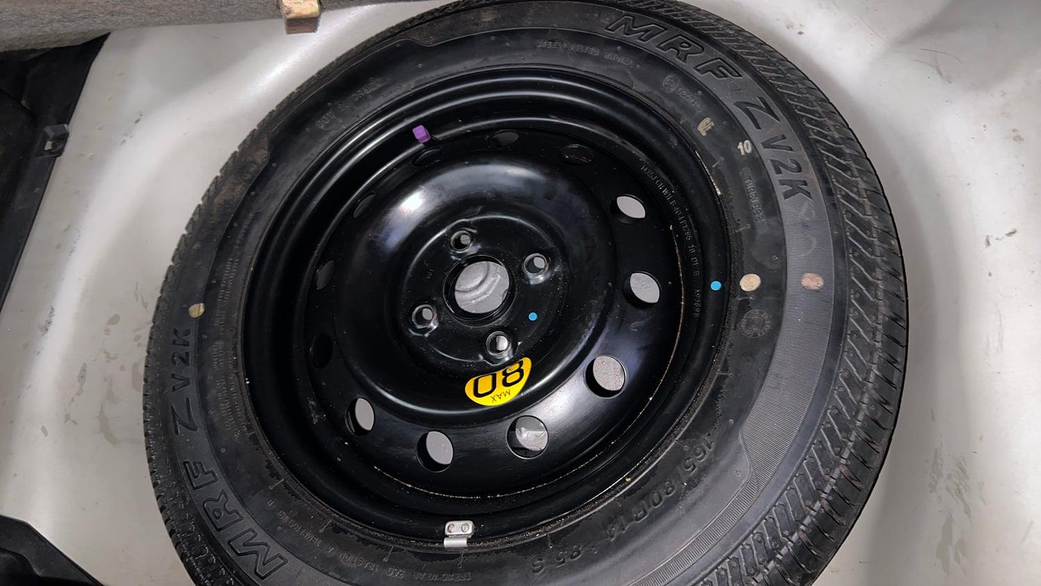 Used 2016 Maruti Suzuki Swift ZXi Petrol Manual tyres SPARE TYRE VIEW
