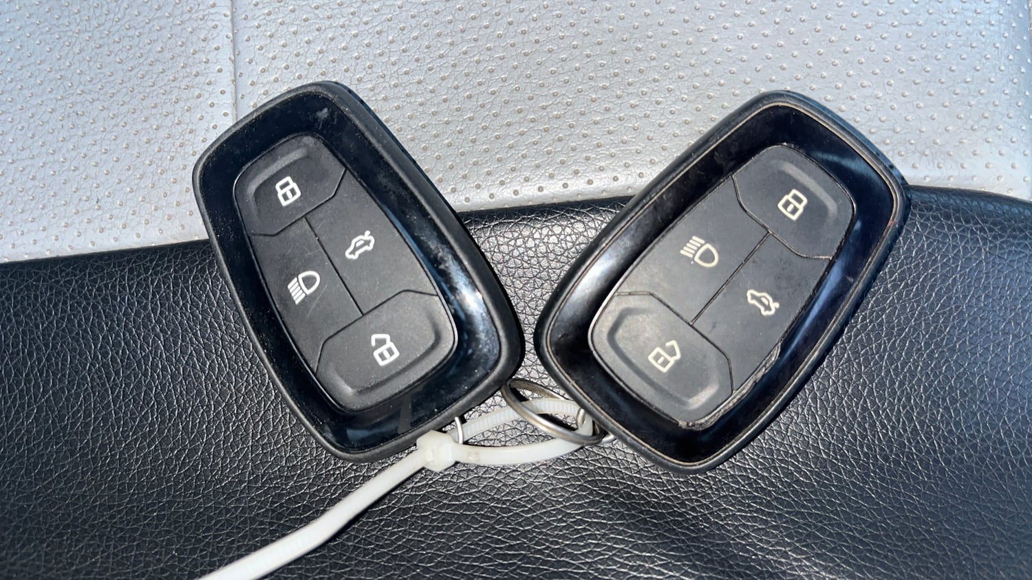 Used 2023 Tata Tigor XZ Plus Petrol Manual extra CAR KEY VIEW