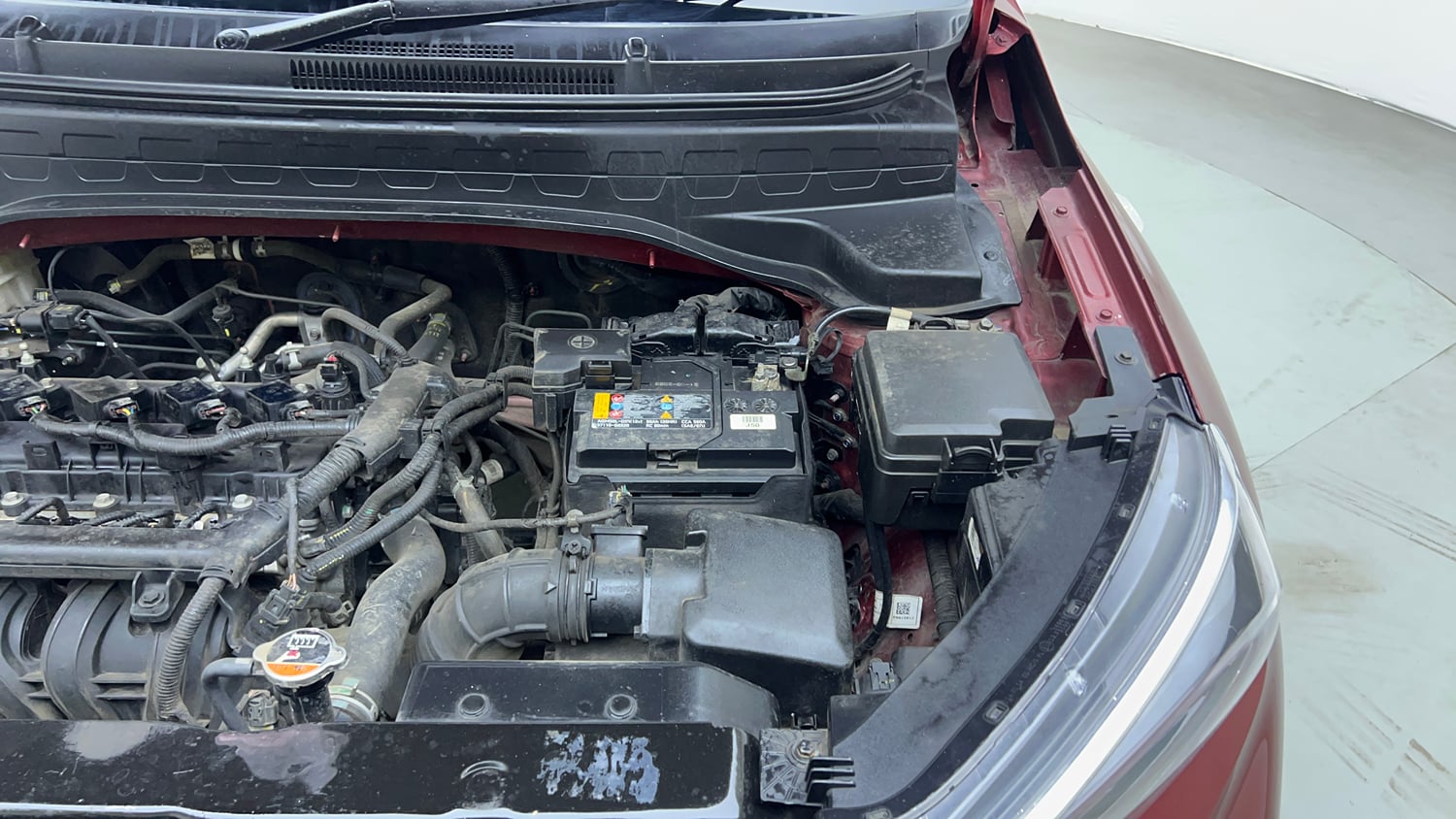 Used 2023 Kia Sonet HTK 1.2 Petrol MT Petrol Manual engine ENGINE LEFT SIDE VIEW