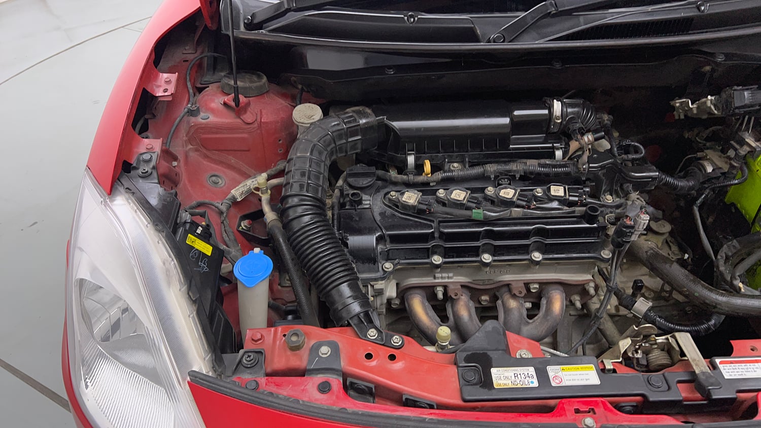 Used 2019 Maruti Suzuki Swift ZXi Petrol Manual engine ENGINE RIGHT SIDE VIEW