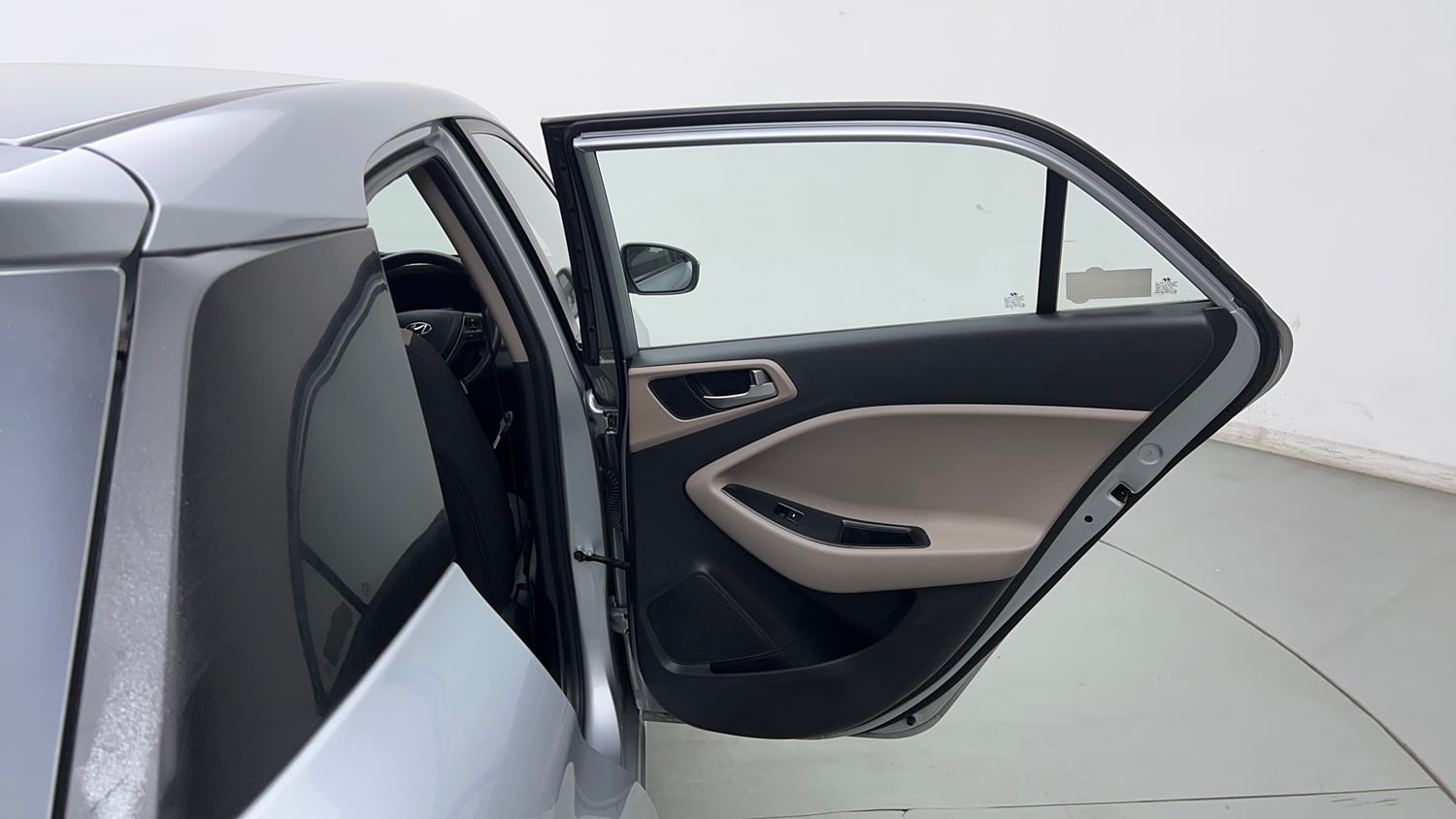 Used 2019 Hyundai Elite i20 Asta 1.2 (O) CVT Petrol Automatic interior RIGHT REAR DOOR OPEN VIEW