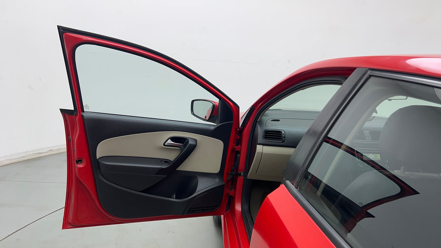 Used 2014 Volkswagen Polo Comfortline 1.2L (P) Petrol Manual interior LEFT FRONT DOOR OPEN VIEW