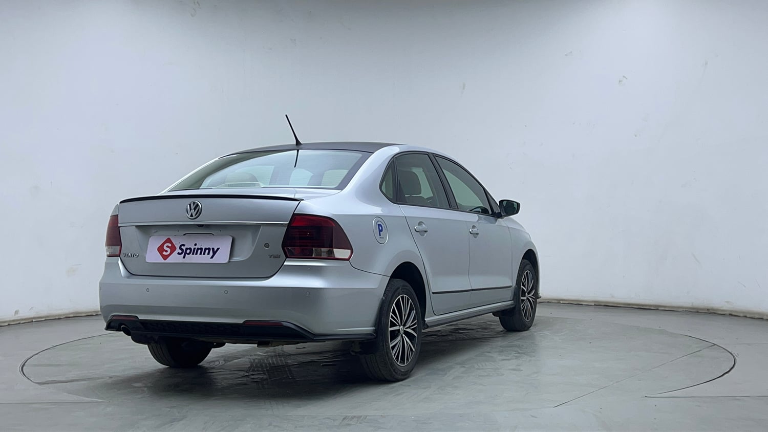Used 2022 Volkswagen Vento Highline 1.0L TSI Petrol Manual exterior RIGHT REAR CORNER VIEW