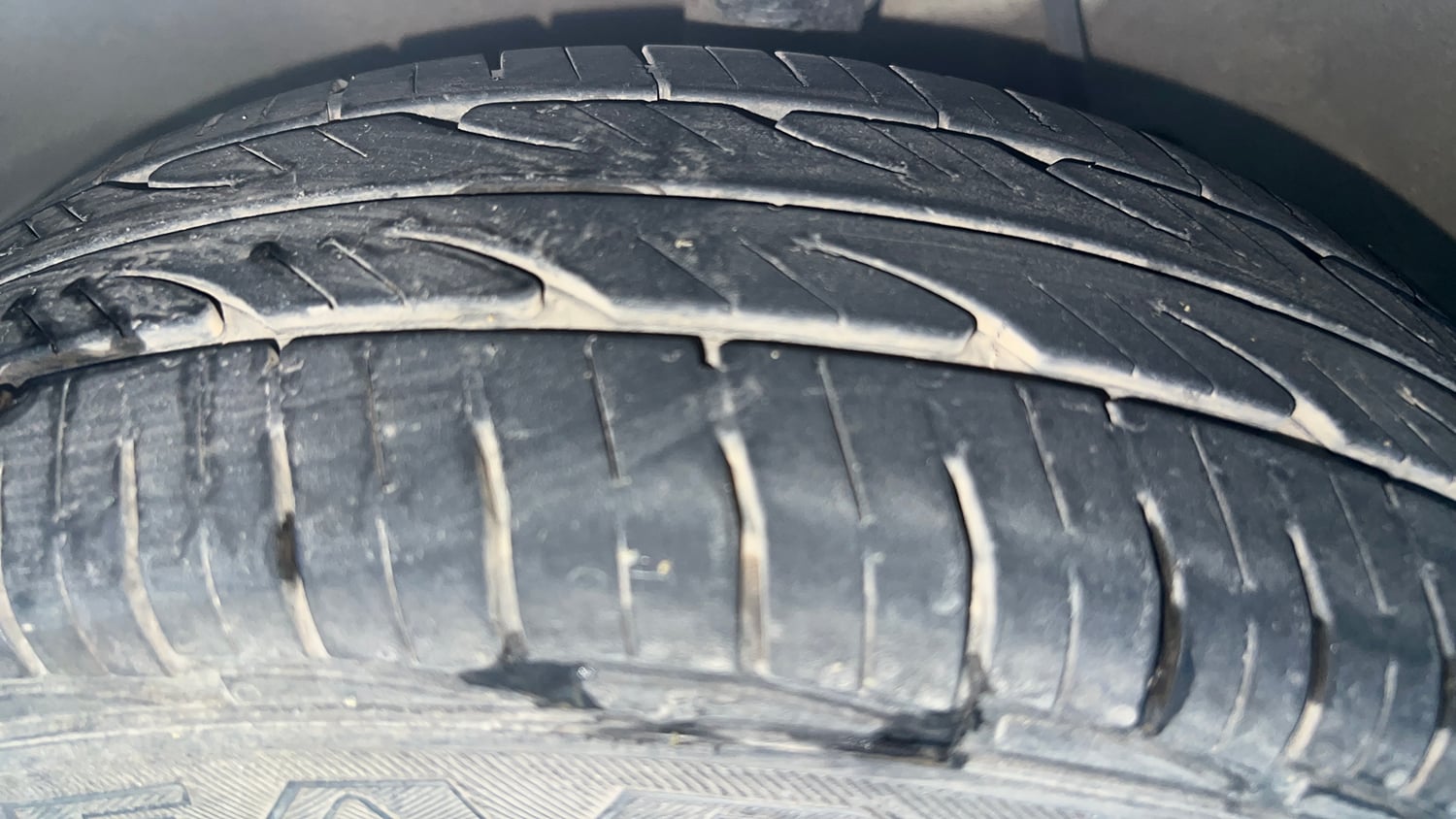 Used 2019 Maruti Suzuki Alto 800 VXi Petrol Manual tyres LEFT FRONT TYRE TREAD VIEW