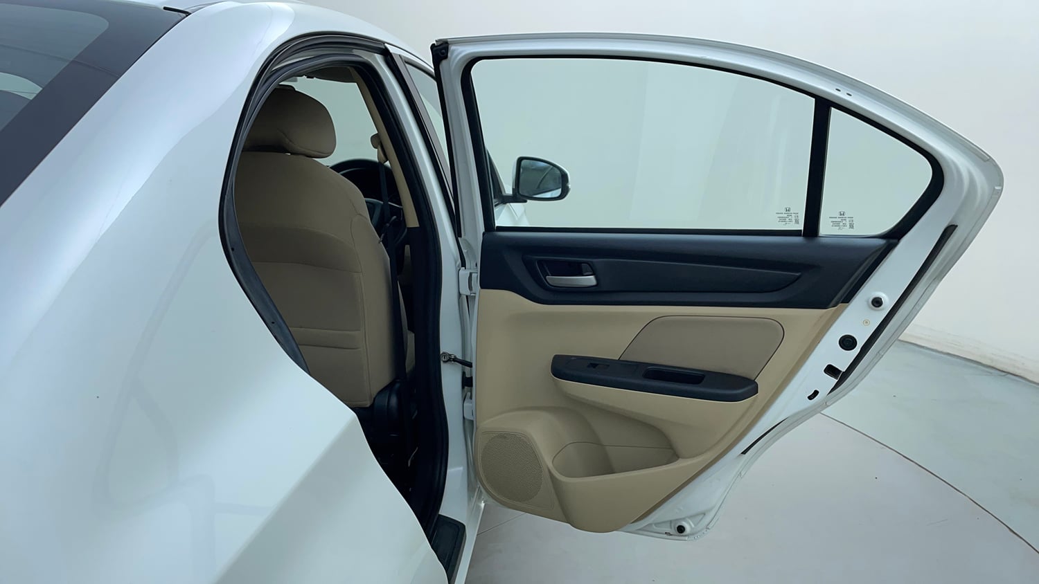 Used 2019 Honda Amaze 1.5 VX CVT Diesel Diesel Automatic interior RIGHT REAR DOOR OPEN VIEW