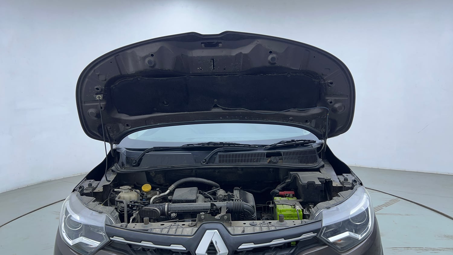 Used 2022 Renault Triber Limited Edition AMT Petrol Automatic engine ENGINE & BONNET OPEN FRONT VIEW