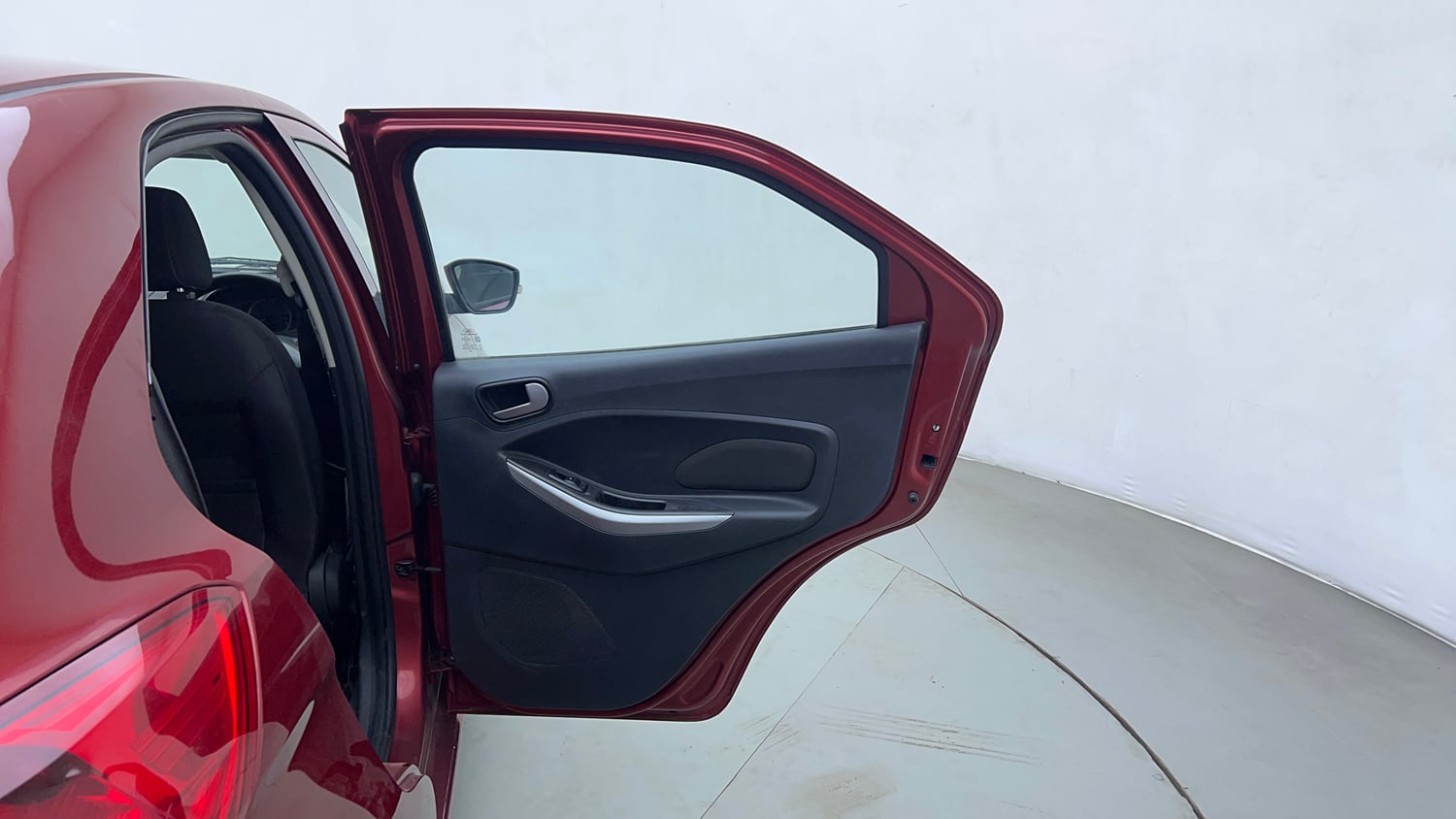 Used 2016 Ford Figo Titanium1.5 TDCi Diesel Manual interior RIGHT REAR DOOR OPEN VIEW