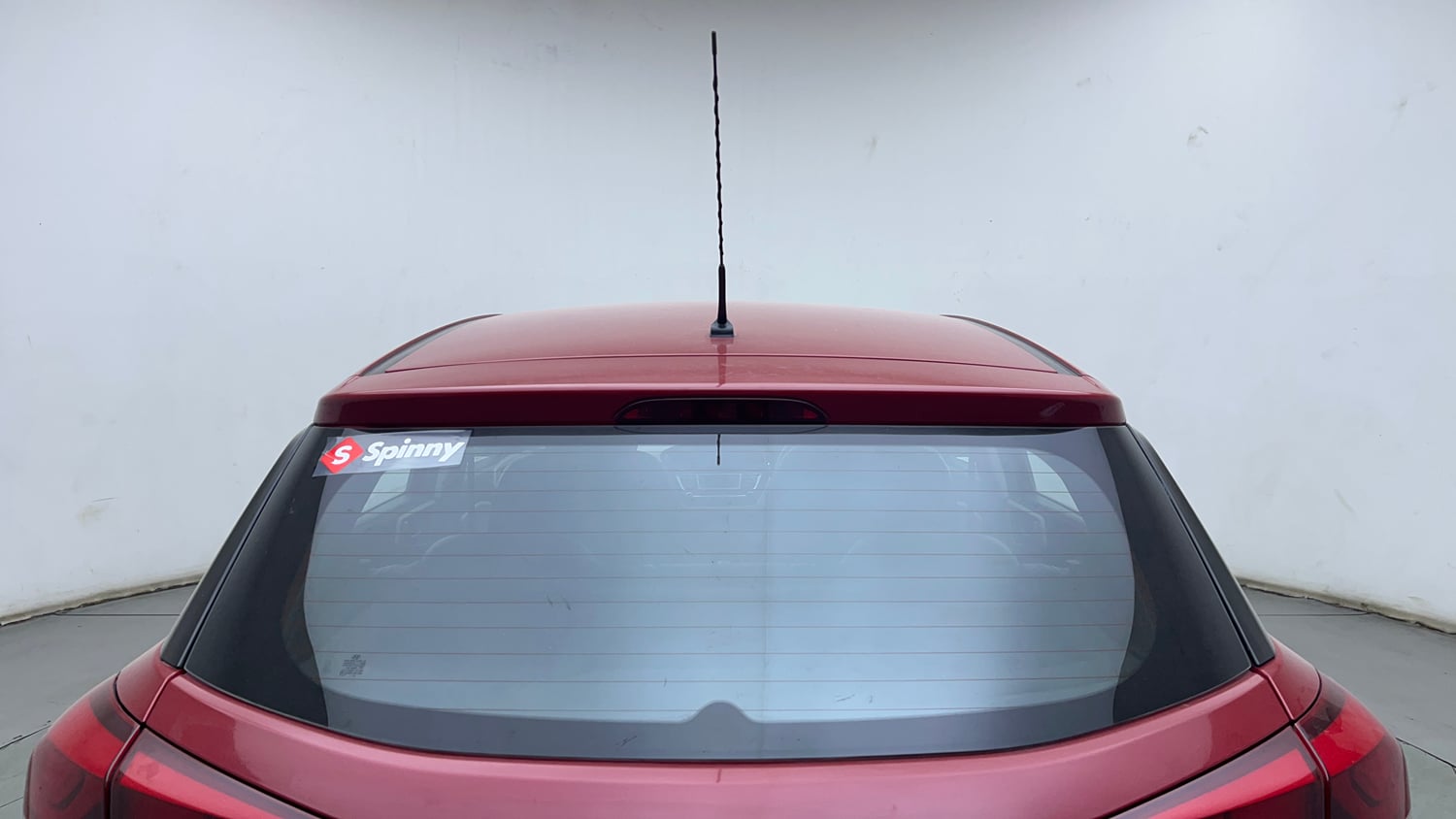 Used 2017 Hyundai Elite i20 Sportz 1.2 Petrol Manual exterior BACK WINDSHIELD VIEW