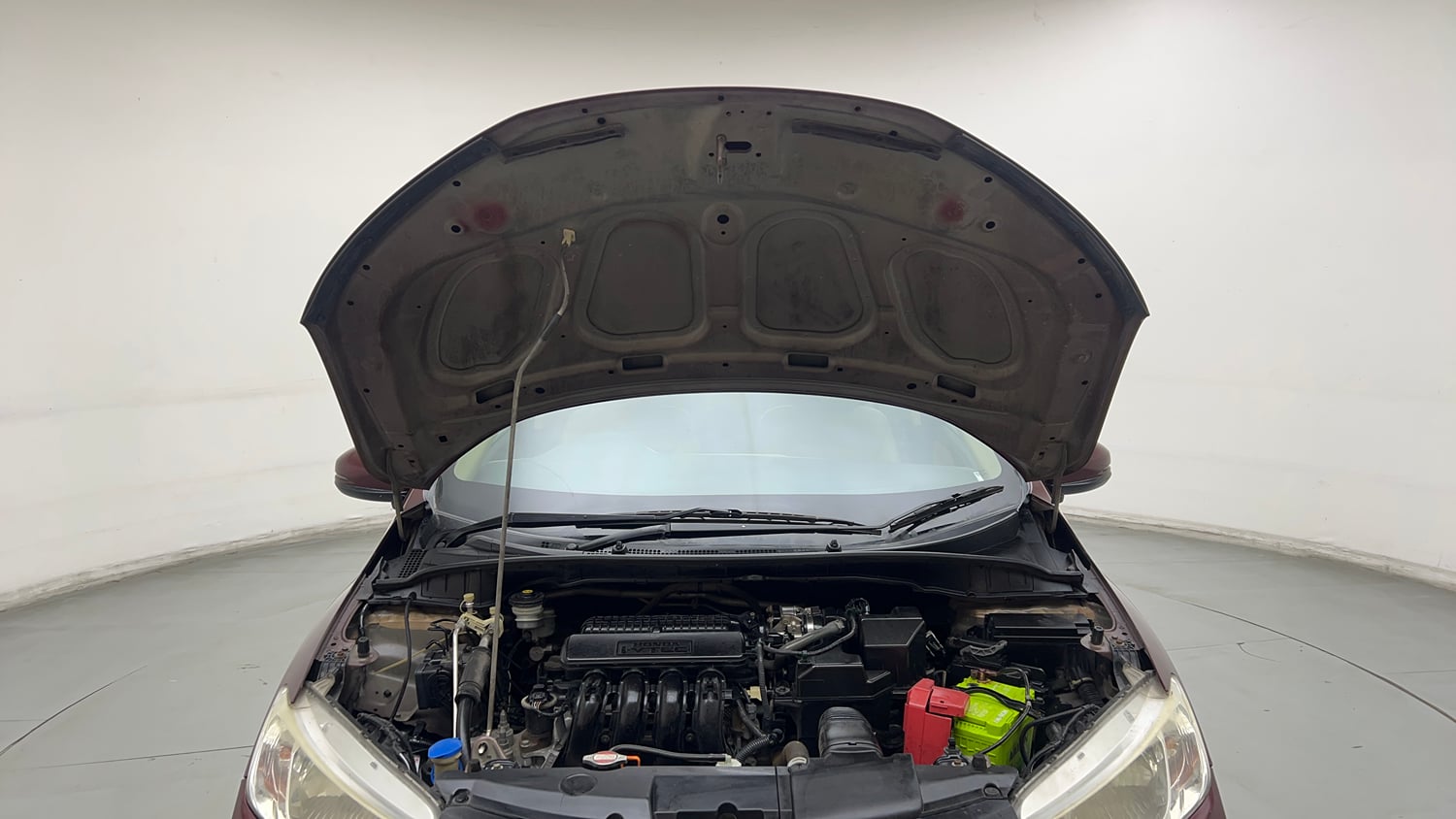Used 2016 Honda City V Petrol Manual engine ENGINE & BONNET OPEN FRONT VIEW