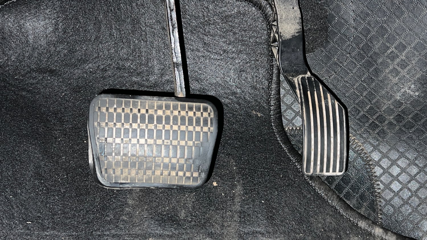 Used 2023 Tata Punch Accomplished AMT Petrol Automatic interior PEDALS VIEW