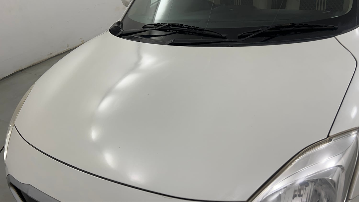 Used 2020 Maruti Suzuki Dzire ZXi AMT Petrol Automatic dents MINOR DENT