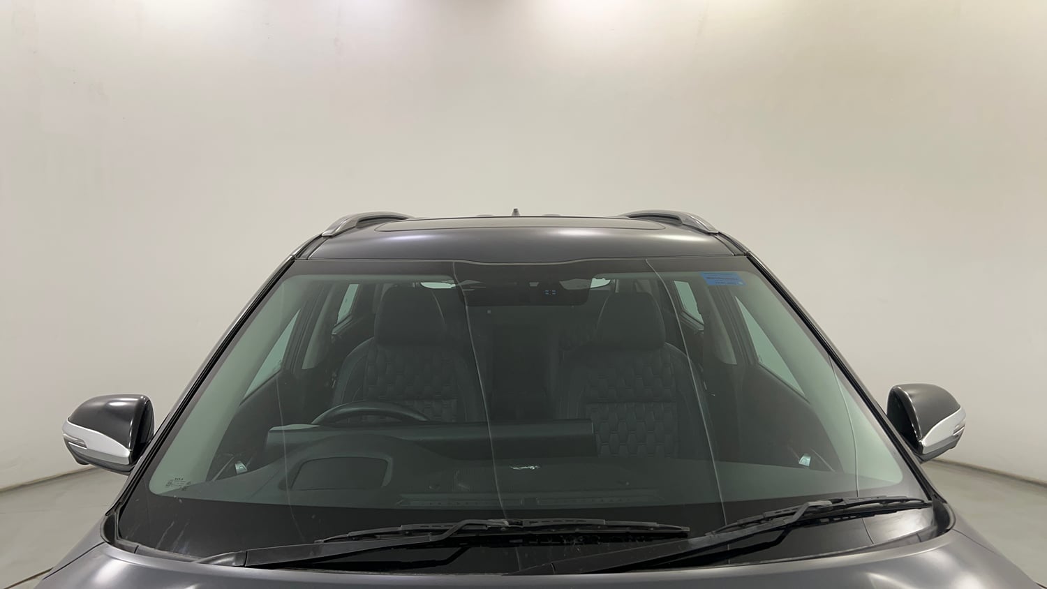 Used 2022 Kia Seltos X Line 1.4 DCT Petrol Automatic exterior FRONT WINDSHIELD VIEW