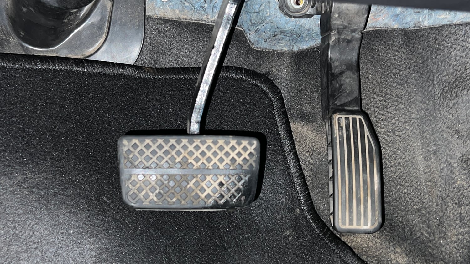 Used 2017 Honda Jazz V AT Petrol Petrol Automatic interior PEDALS VIEW