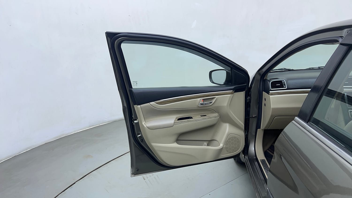 Used 2020 Maruti Suzuki Ciaz Alpha 1.5 AT Petrol Automatic interior LEFT FRONT DOOR OPEN VIEW