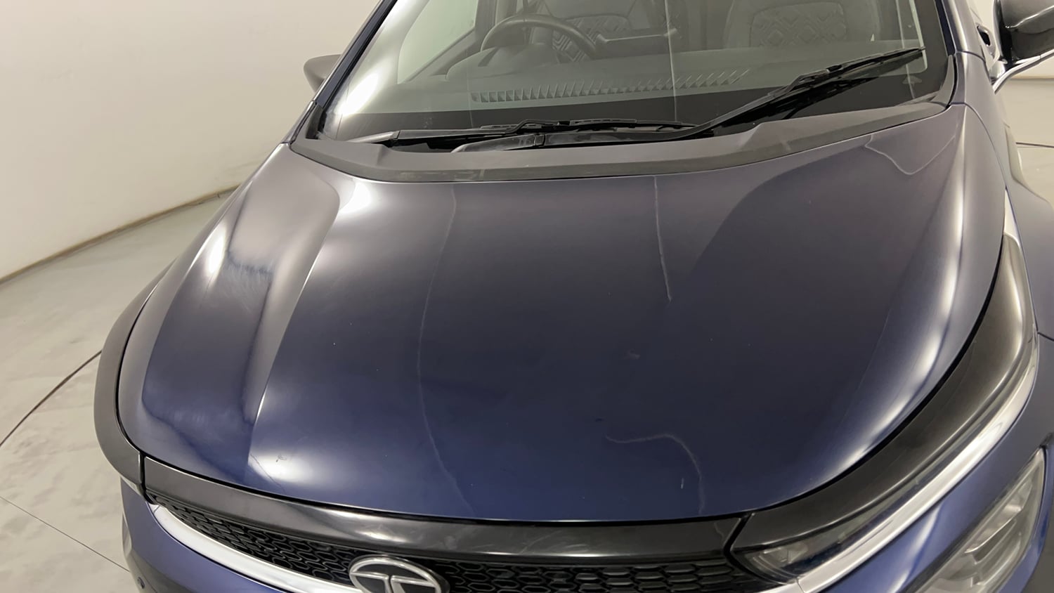 Used 2022 Tata Altroz XZA Petrol Petrol Automatic dents MINOR SCRATCH