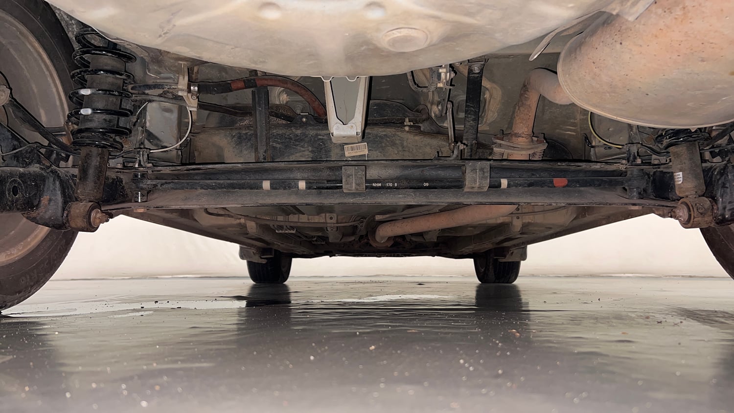Used 2018 Toyota Corolla Altis VL CVT Petrol Petrol Automatic extra REAR UNDERBODY VIEW (TAKEN FROM REAR)