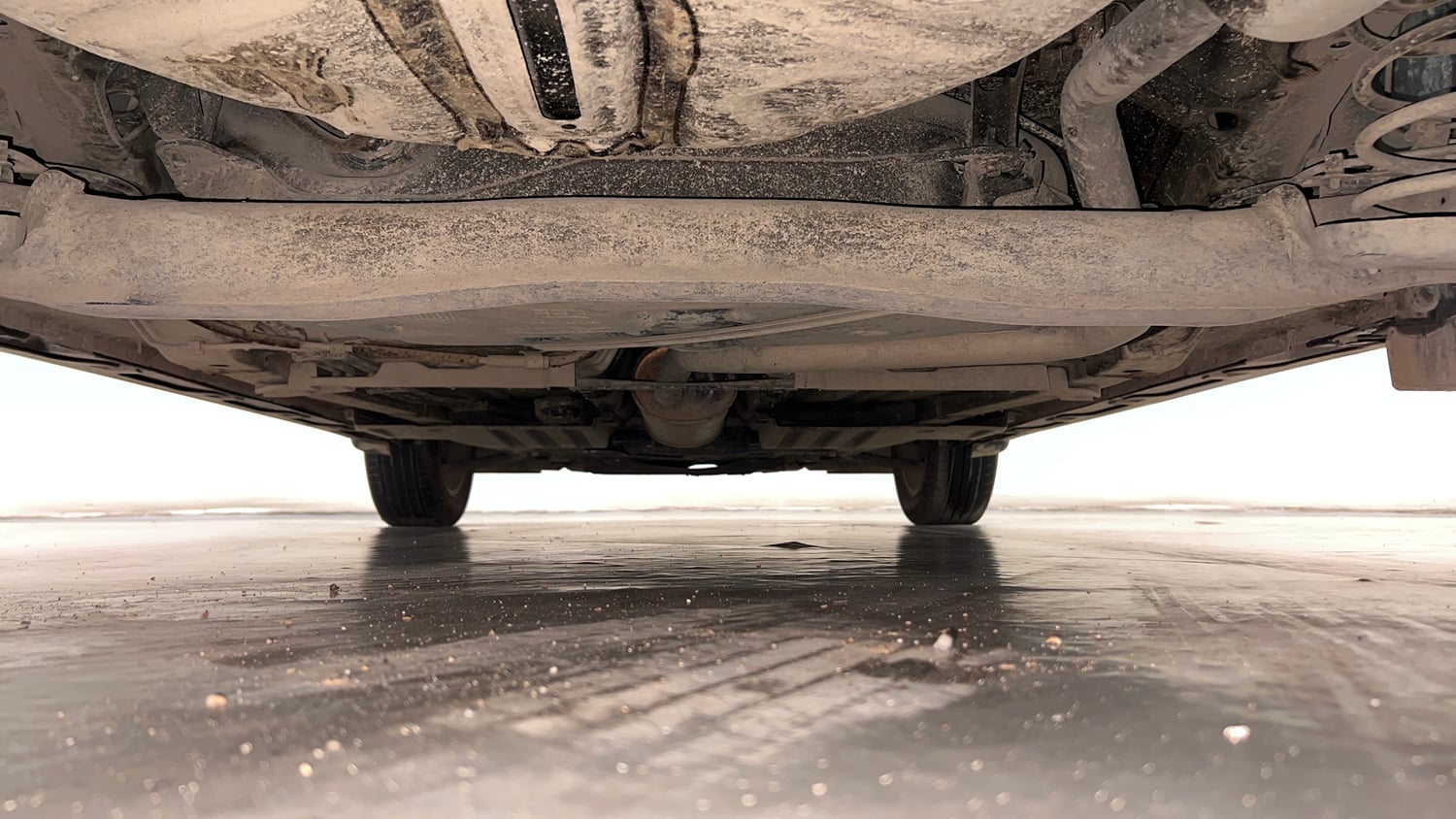 Used 2024 Maruti Suzuki Fronx Alpha 1.0L Turbo 6 AT Petrol Automatic extra REAR UNDERBODY VIEW (TAKEN FROM REAR)