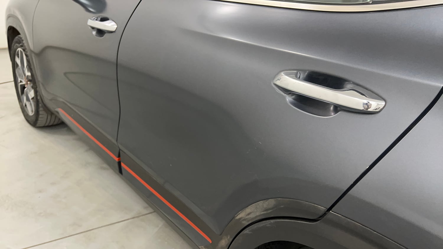 Used 2022 Kia Seltos X Line 1.4 DCT Petrol Automatic dents MINOR SCRATCH