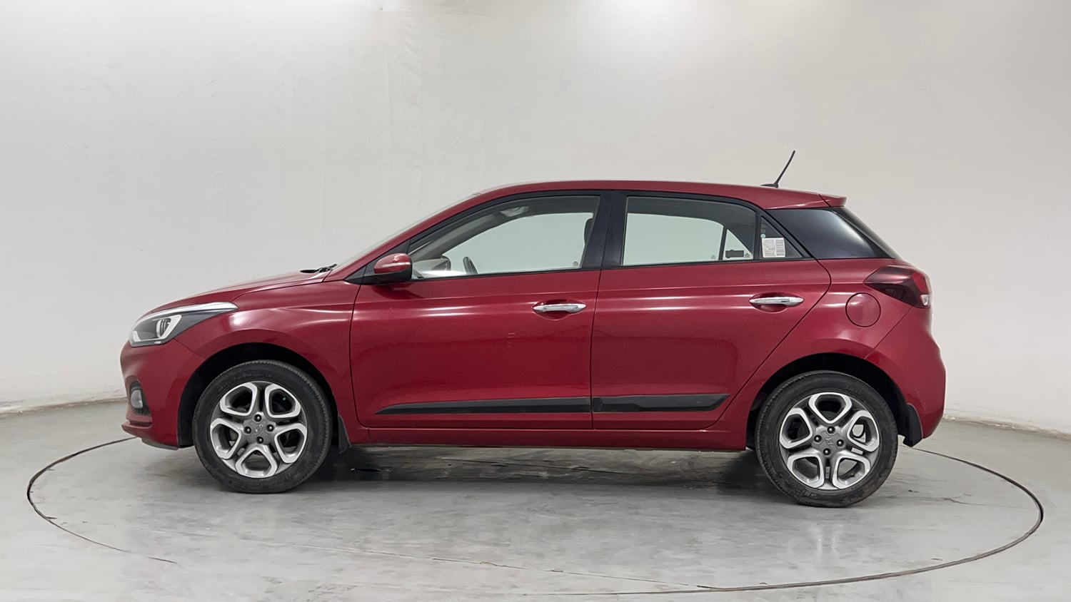 Used 2018 Hyundai Elite i20 Asta 1.2 (O) Petrol Manual exterior LEFT SIDE VIEW