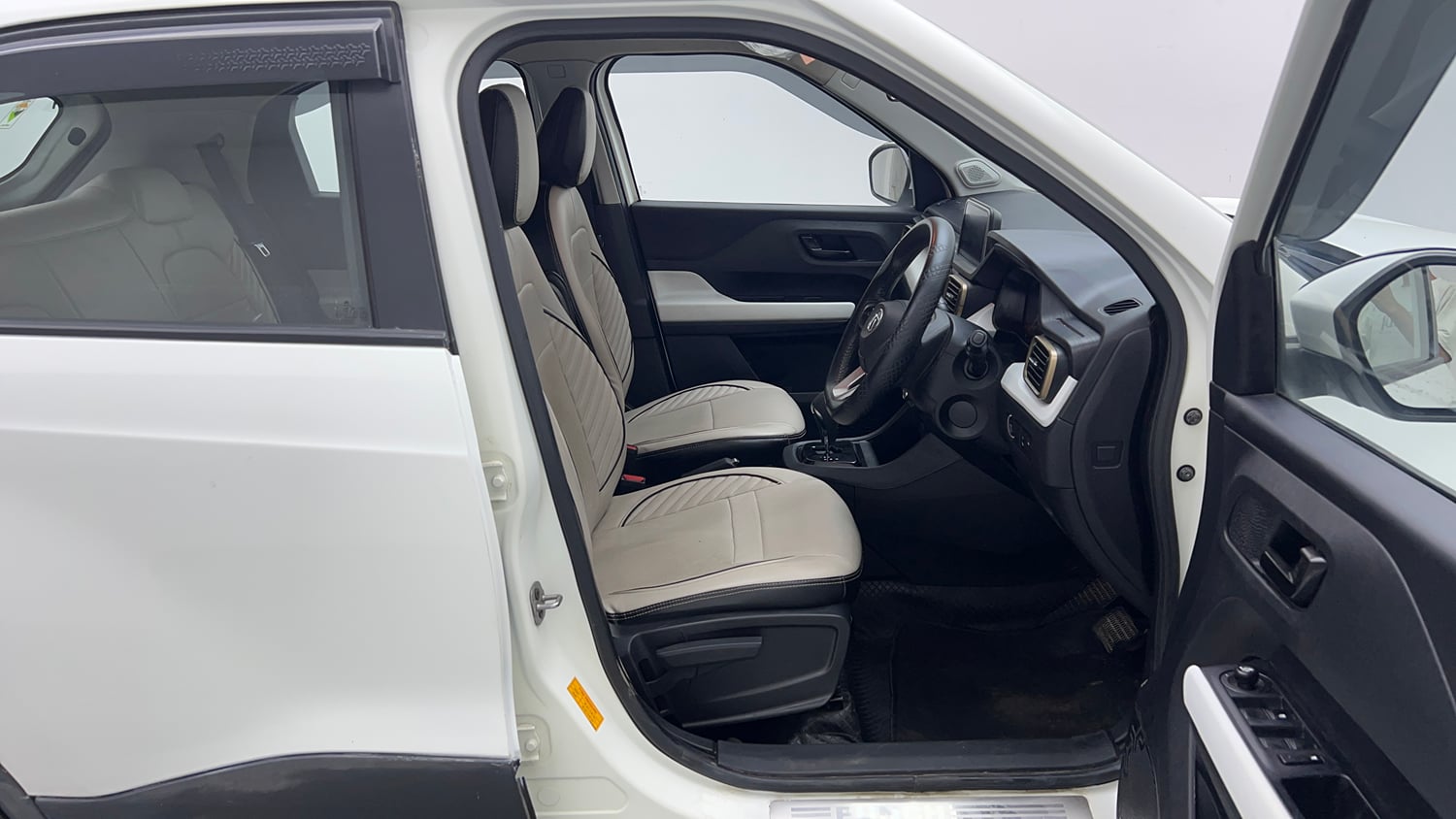 Used 2023 Tata Punch Accomplished AMT Petrol Automatic interior RIGHT SIDE FRONT DOOR CABIN VIEW