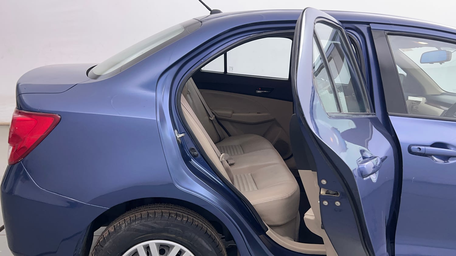Used 2018 Maruti Suzuki Dzire VXi Petrol Manual interior RIGHT SIDE REAR DOOR CABIN VIEW