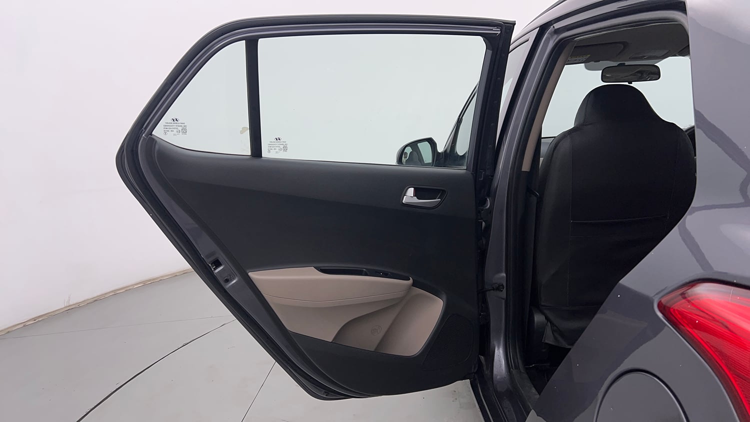 Used 2017 Hyundai Grand i10 Asta 1.2 Kappa VTVT Petrol Manual interior LEFT REAR DOOR OPEN VIEW