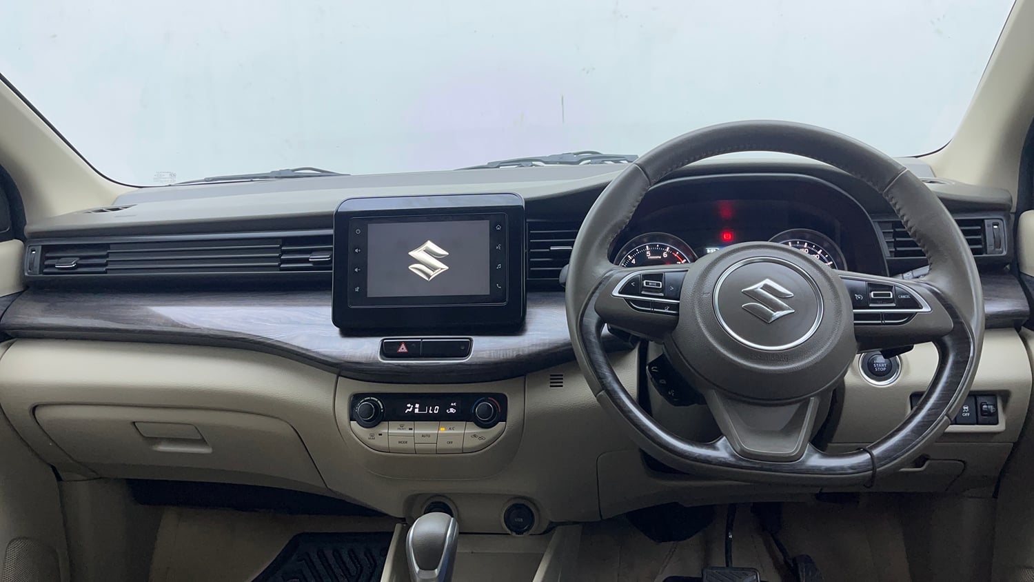 Used 2023 Maruti Suzuki Ertiga ZXi Plus AT Petrol Automatic interior DASHBOARD VIEW