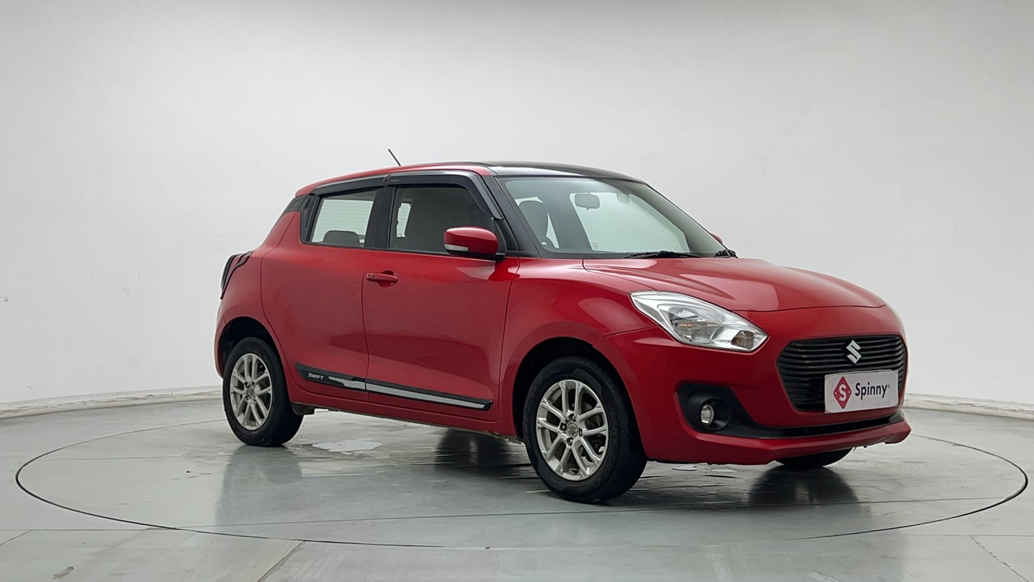Used 2019 Maruti Suzuki Swift ZXi Petrol Manual exterior RIGHT FRONT CORNER VIEW