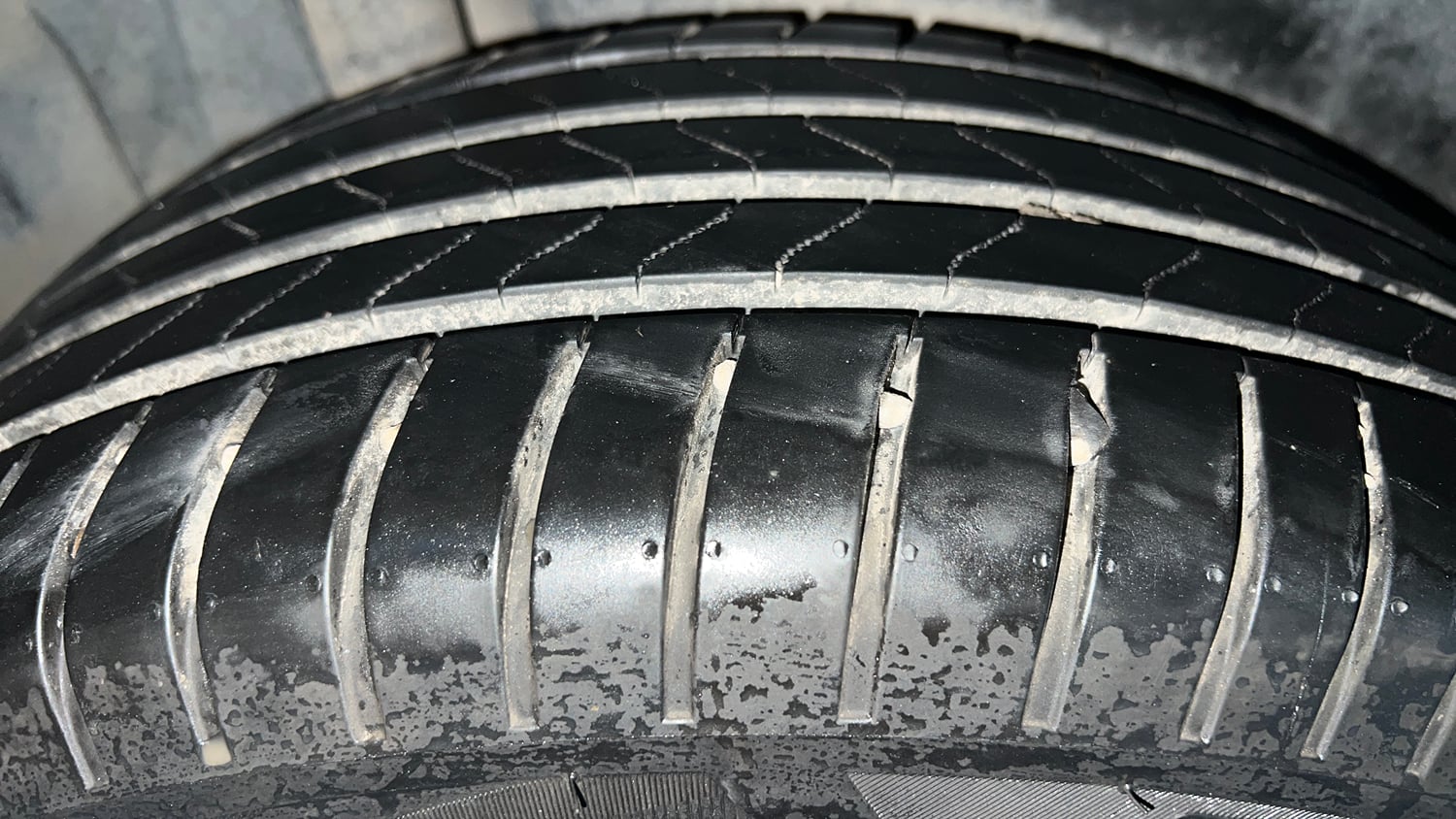 Used 2022 Toyota Urban Cruiser Premium Grade MT Petrol Manual tyres RIGHT REAR TYRE TREAD VIEW