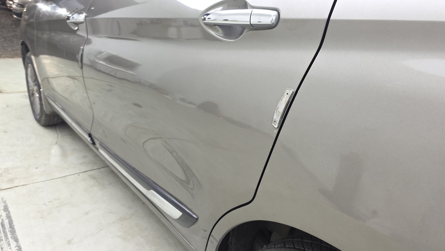 Used 2020 Maruti Suzuki New Ertiga ZXi Petrol Manual dents MINOR SCRATCH