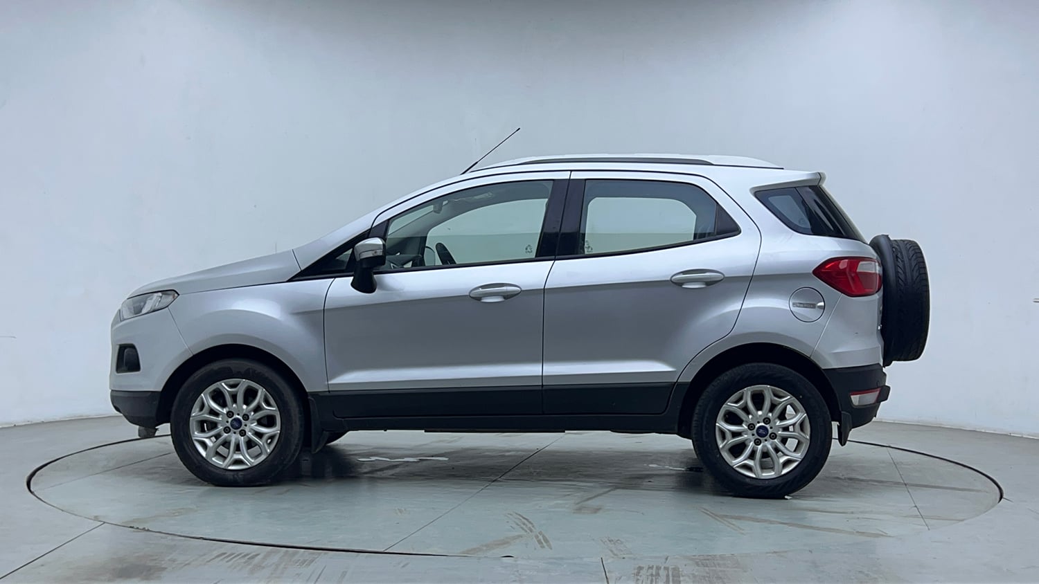 Used 2015 Ford EcoSport Titanium 1.5L Ti-VCT AT Petrol Automatic exterior LEFT SIDE VIEW
