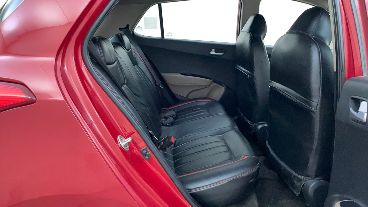 Used 2017 Hyundai Grand i10 Sportz (O) 1.2 Kappa VTVT Petrol Manual interior RIGHT SIDE REAR DOOR CABIN VIEW