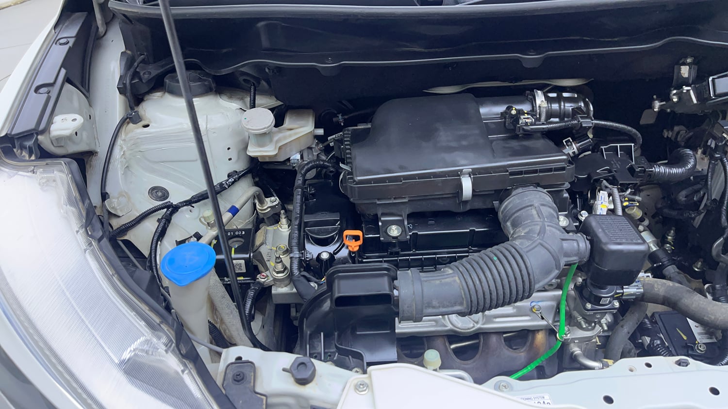Used 2023 Maruti Suzuki Ertiga ZXi Plus AT Petrol Automatic engine ENGINE RIGHT SIDE VIEW