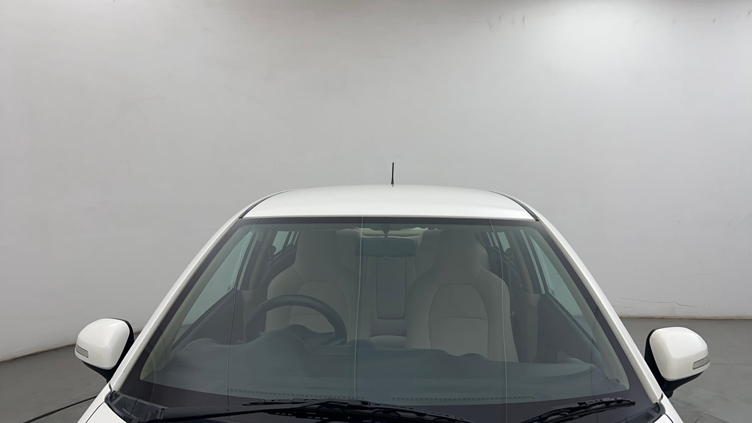Used 2014 Honda Amaze 1.2 VX AT i-VTEC Petrol Automatic exterior FRONT WINDSHIELD VIEW