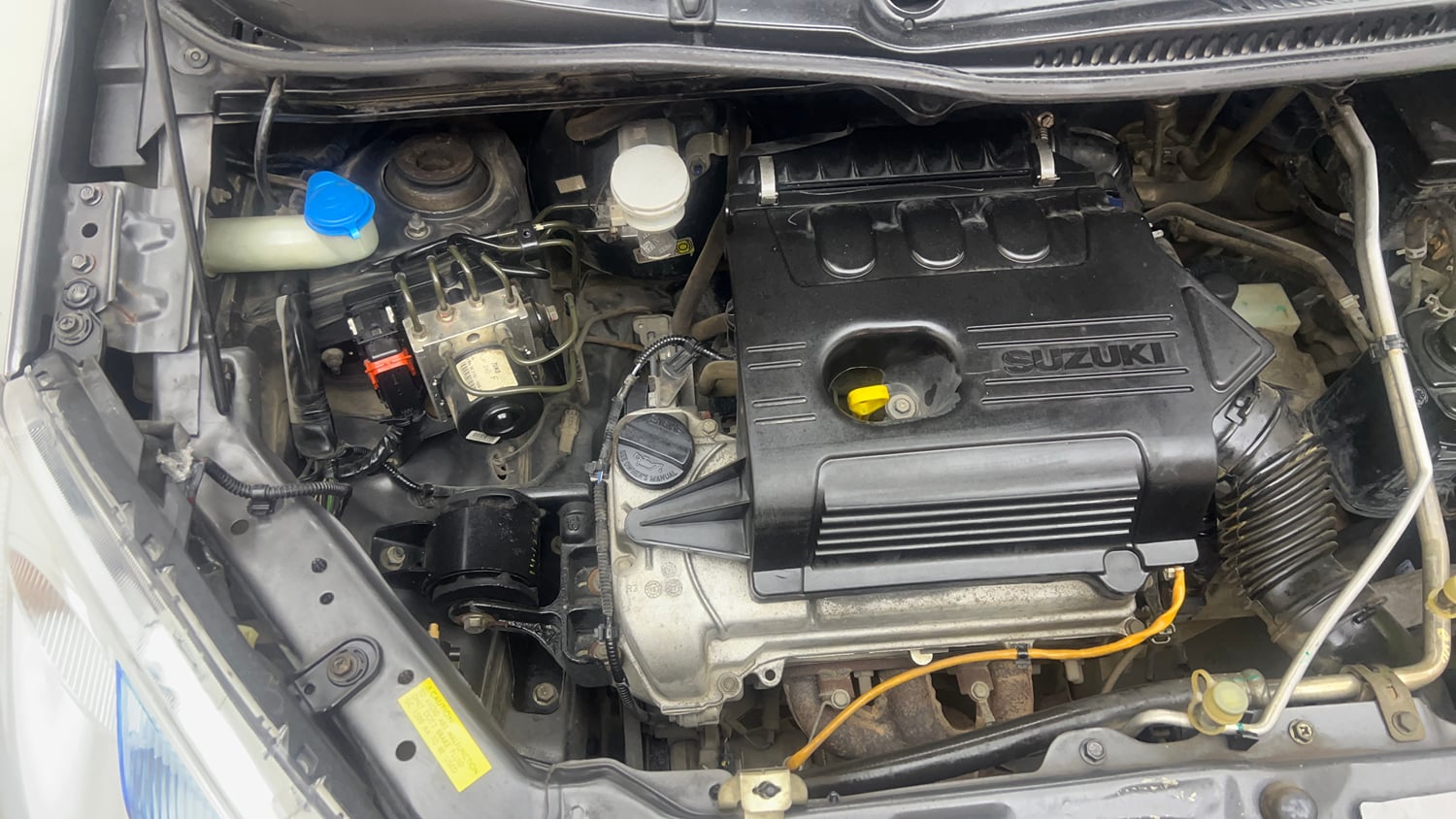 Used 2018 Maruti Suzuki Wagon R 1.0 VXI AMT (O) Petrol Automatic engine ENGINE RIGHT SIDE VIEW