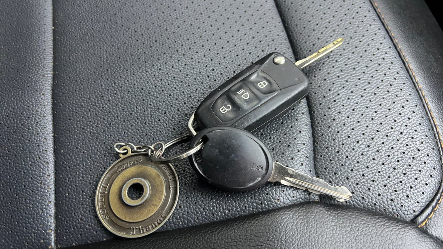 Used 2017 Tata Tiago Revotron XZA Petrol Automatic extra CAR KEY VIEW