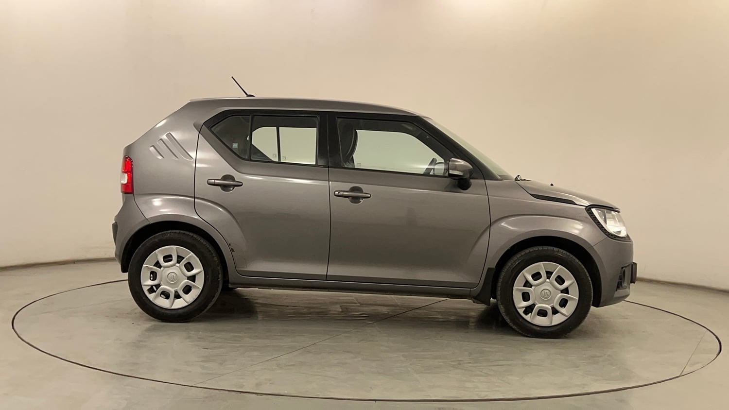 Used 2018 Maruti Suzuki Ignis Delta 1.2 AMT Petrol Automatic exterior RIGHT SIDE VIEW