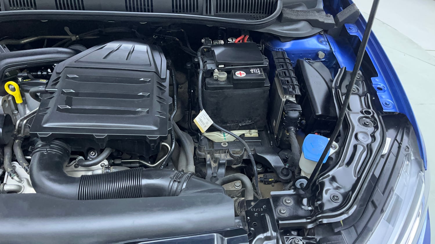 Used 2023 Volkswagen Virtus Topline 1.0 TSI AT Petrol Automatic engine ENGINE LEFT SIDE VIEW