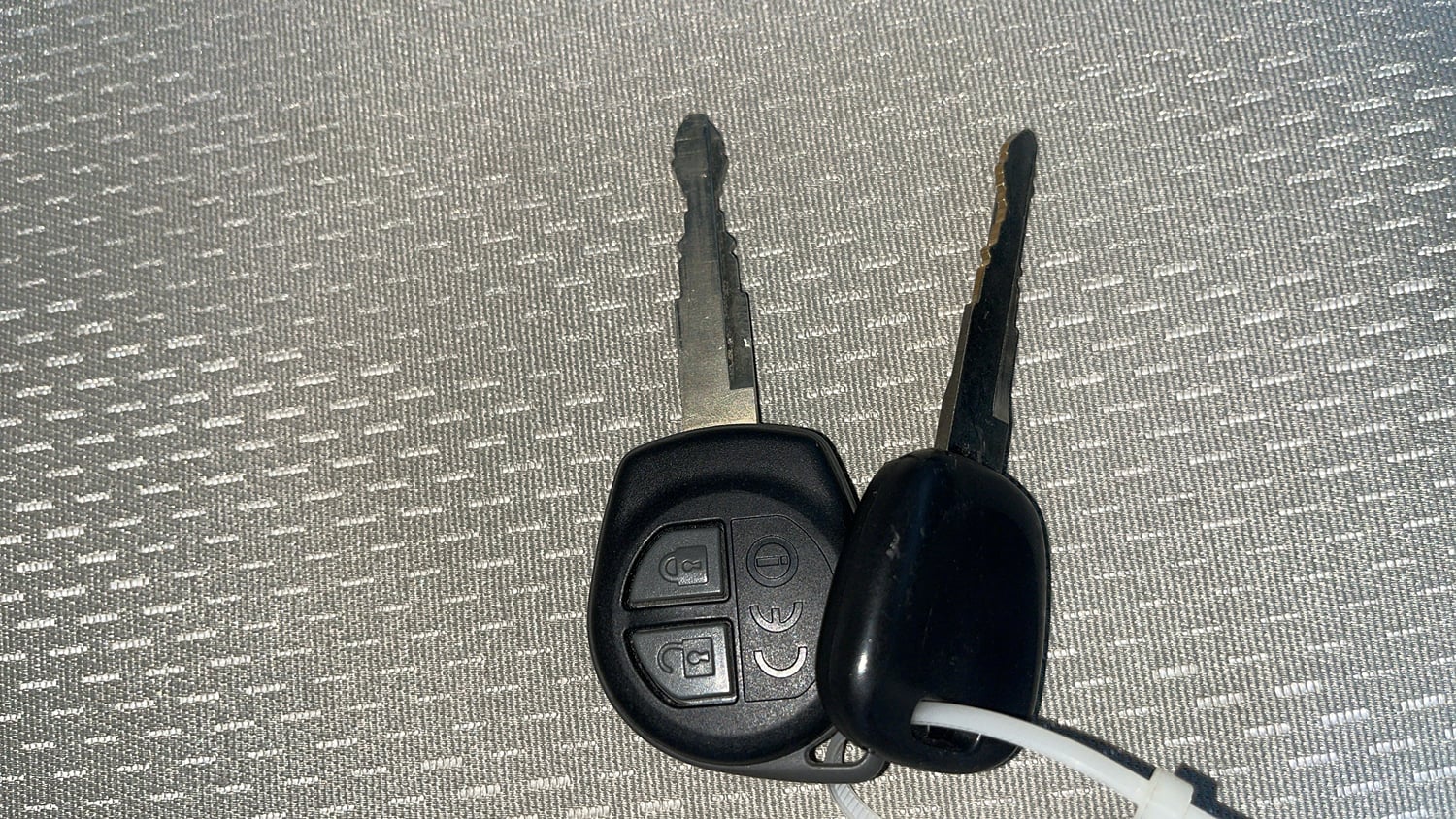 Used 2026 Maruti Suzuki Wagon R VXI 1.0 AGS Petrol Automatic extra CAR KEY VIEW