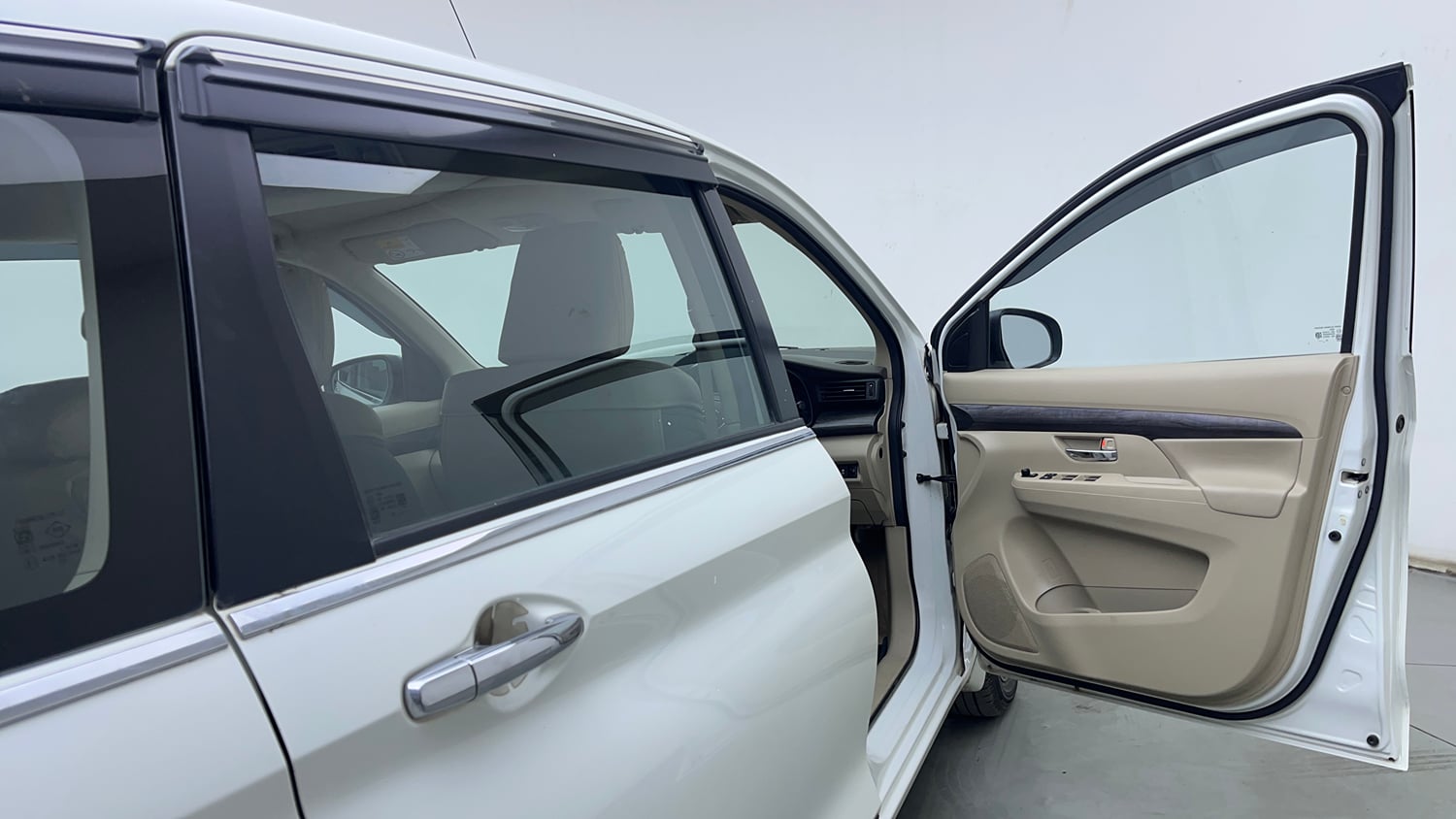 Used 2023 Maruti Suzuki Ertiga ZXi Plus AT Petrol Automatic interior RIGHT FRONT DOOR OPEN VIEW