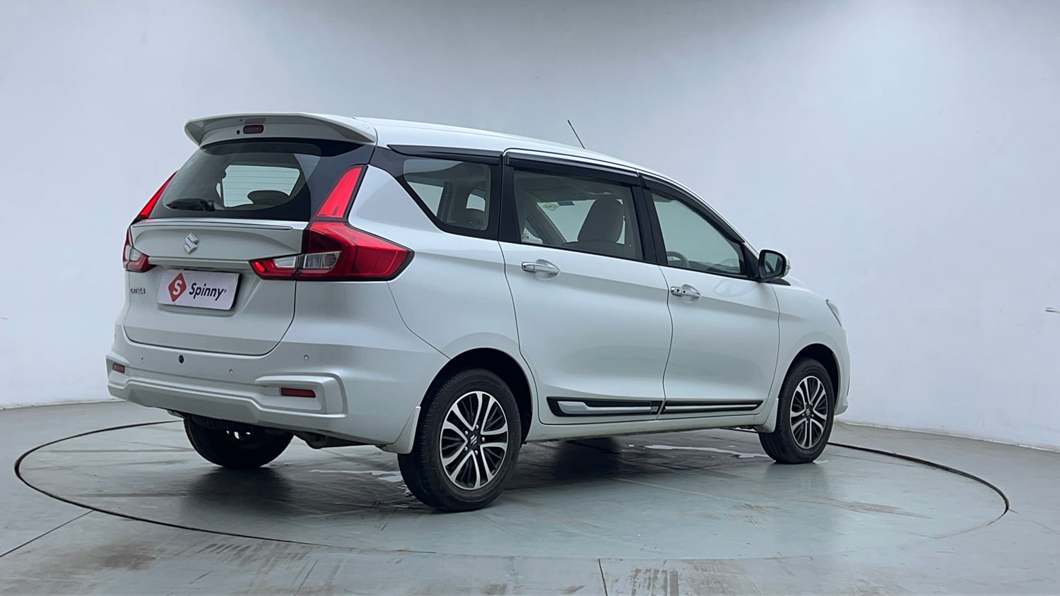 Used 2023 Maruti Suzuki Ertiga ZXi (O) CNG Cng Manual exterior RIGHT REAR CORNER VIEW